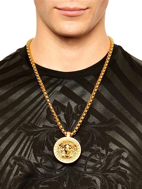 men versace jewelry|luxury men's necklaces.